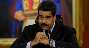 Ordenan detención contra Maduro.