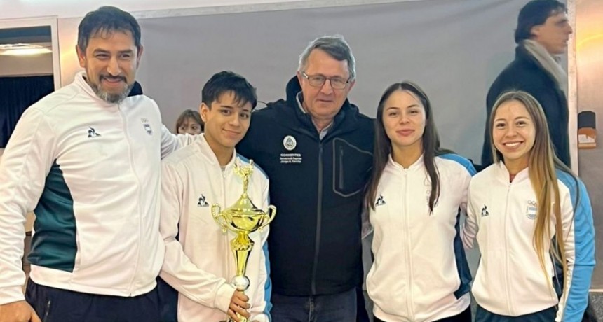 Medallistas que participaron en el Juvenil Panamericano de levantamiento de pesas fueron recibidos por Terrile